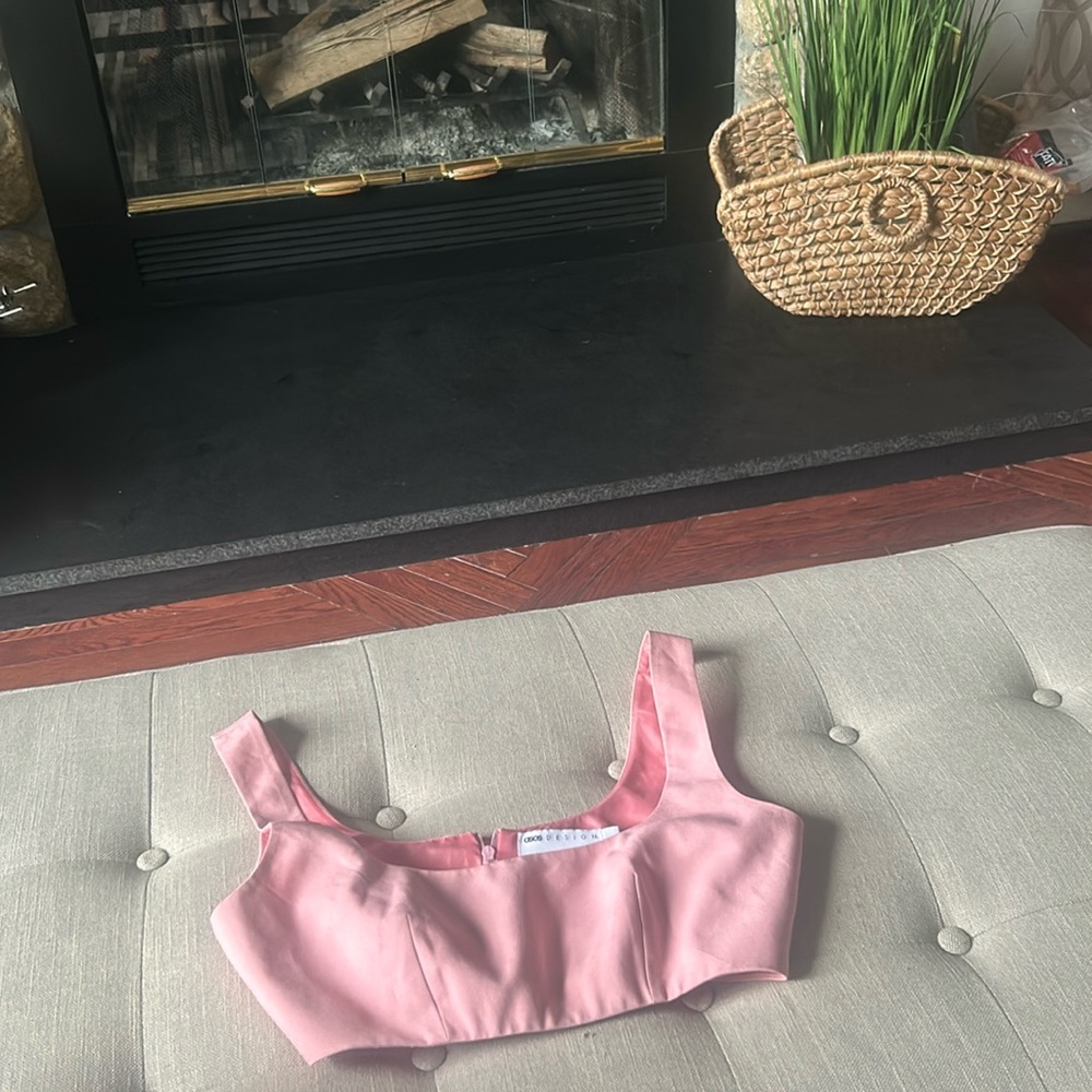 Asos Pink‎ Ultra Cropped Blouse Size 4